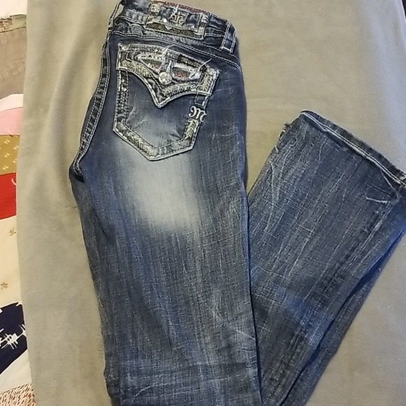 Blue Jeans - Picture 1 of 3